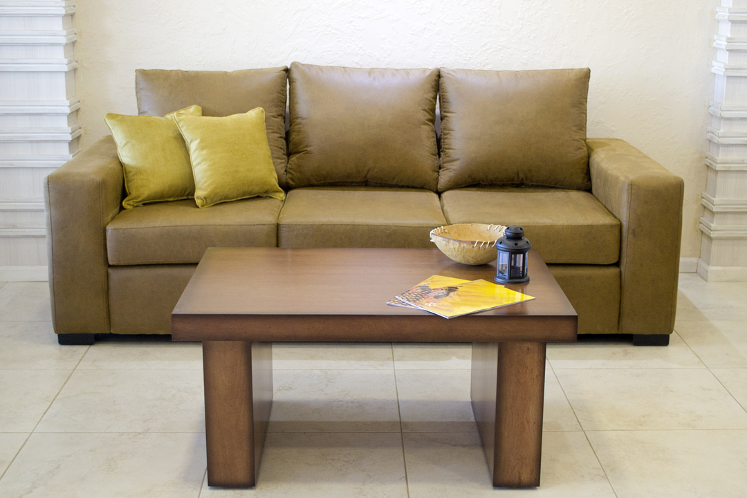 Sillón verde de cuero