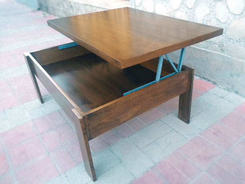 Mesa de living extensible funcional color madera estilo moderno y clásico